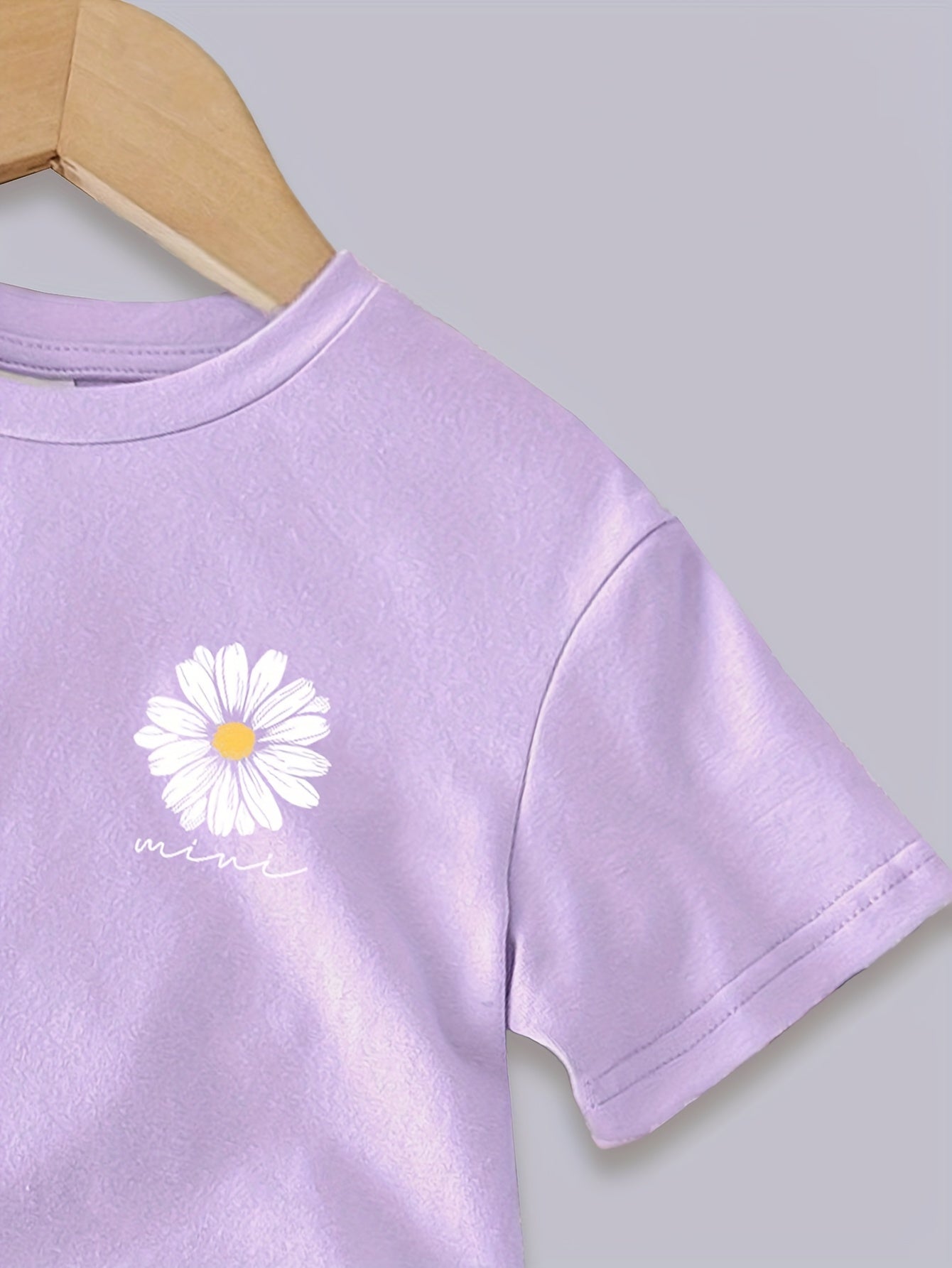 2-Piece Girls Summer Daisy Set Purple