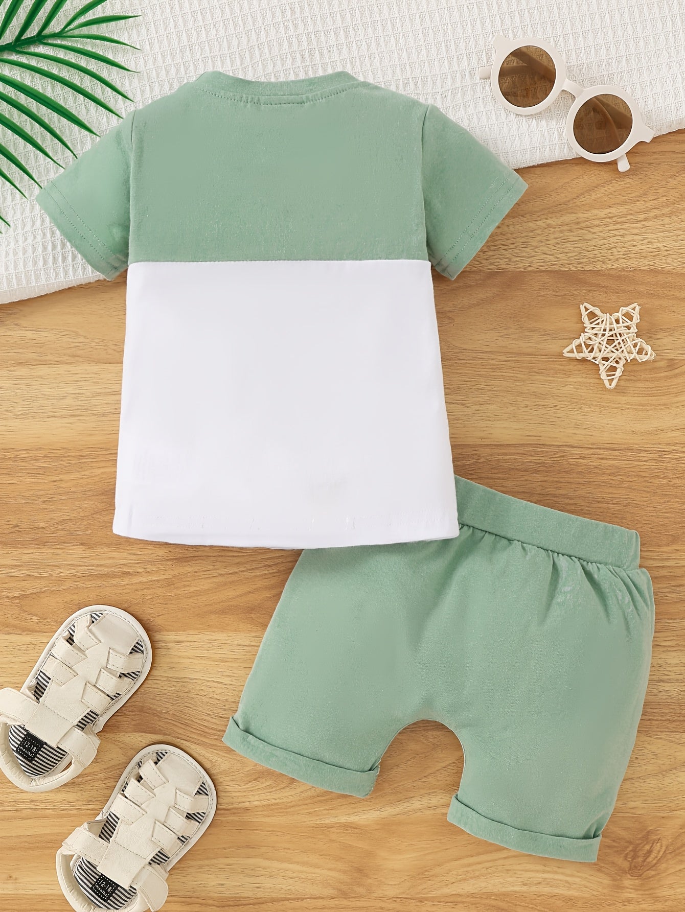 Two-Piece Set With Pocket